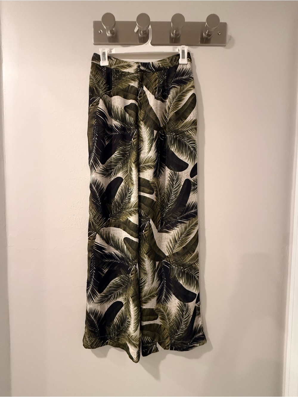 Show Me Your Mumu Olive & Black Tropical Print Wide-Leg Pants